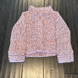 Tea Sweater Size Small (4/5)